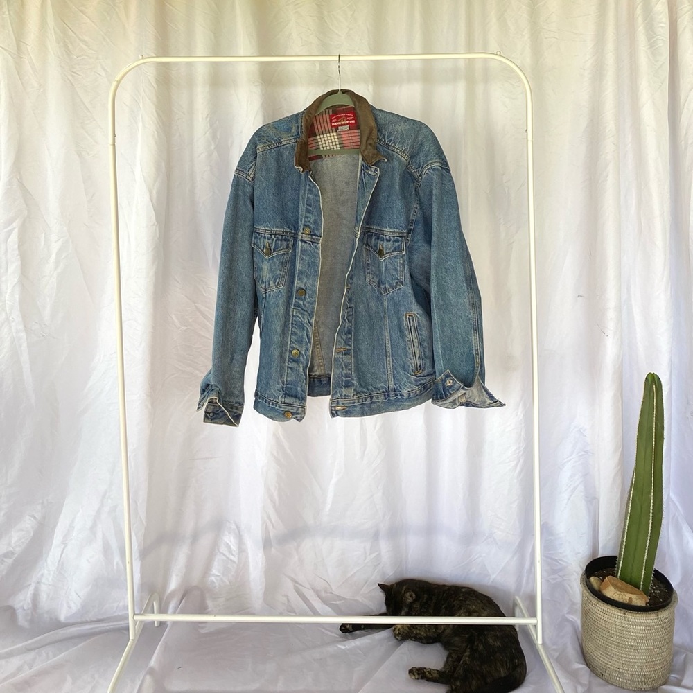 ⚡️ Marlboro Denim Jacket ⚡️